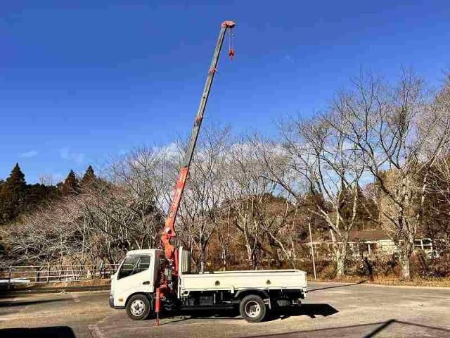 HINO DUTRO 2015 Image 31