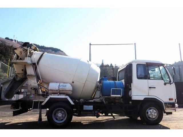 NISSAN DIESEL CONDOR 2006 Image 31