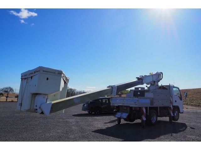 ISUZU ELF 2006 Image 31