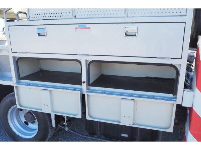 ISUZU ELF 2006 Image 31