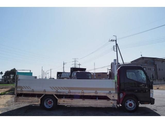 MITSUBISHI CANTER 2018 Image 31