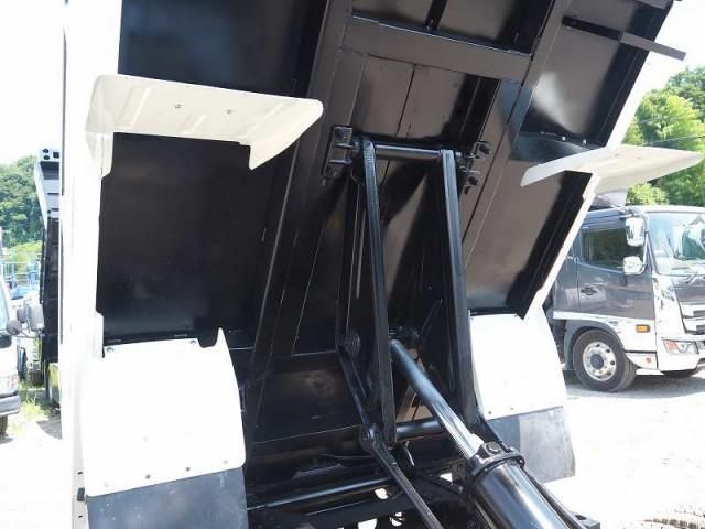 HINO DUTRO 2012 Image 31