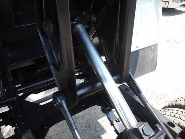 HINO DUTRO 2012 Image 31