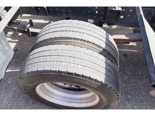 MITSUBISHI CANTER 2012 Image 31