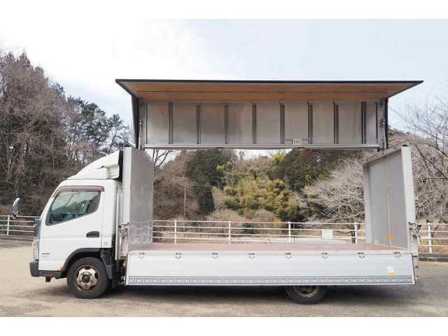 MITSUBISHI CANTER 2015 Image 31