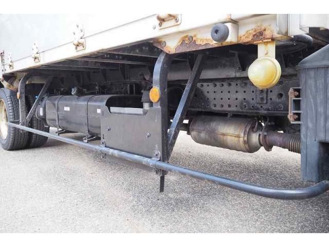 MITSUBISHI CANTER 2015 Image 31