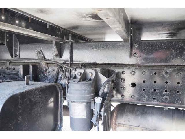 MITSUBISHI CANTER 2015 Image 31