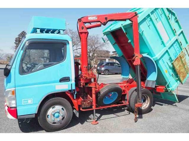 MITSUBISHI CANTER 2003 Image 31