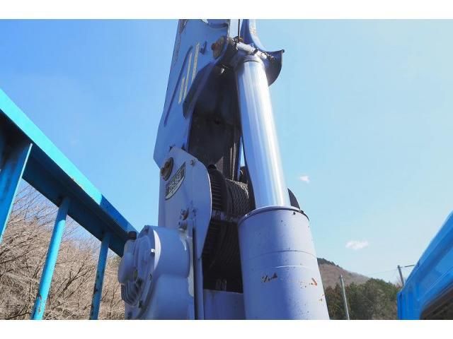 MITSUBISHI FUSOU FIGHTER 2006 Image 31