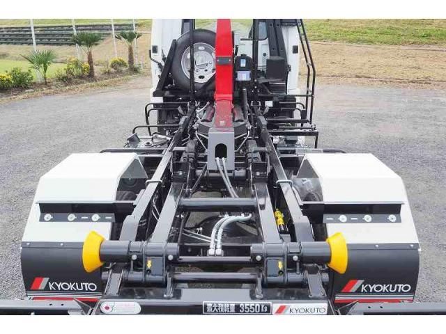 MITSUBISHI FUSOU FIGHTER 2025 Image 31