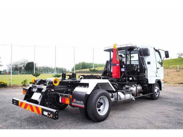 MITSUBISHI FUSOU FIGHTER 2025 Image 31