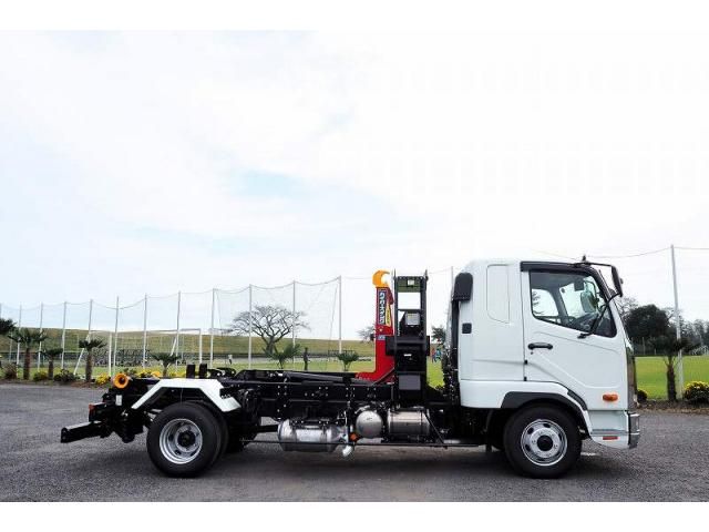 MITSUBISHI FUSOU FIGHTER 2025 Image 31