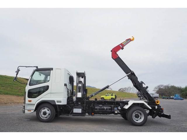 MITSUBISHI FUSOU FIGHTER 2025 Image 31