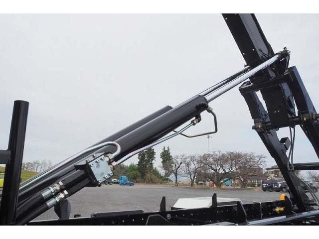 MITSUBISHI FUSOU FIGHTER 2025 Image 31