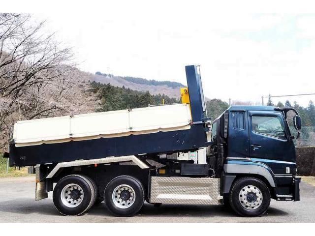 MITSUBISHI FUSOU SUPER GREAT 2015 Image 31