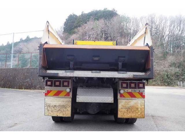 MITSUBISHI FUSOU SUPER GREAT 2015 Image 31