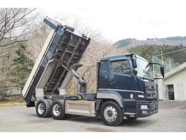 MITSUBISHI FUSOU SUPER GREAT 2015 Image 31