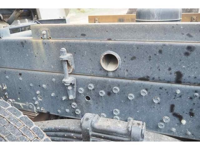 MITSUBISHI FUSOU SUPER GREAT 2015 Image 31