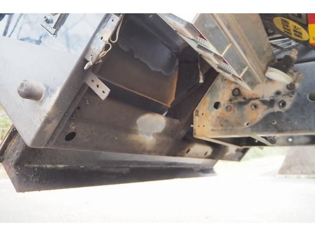 MITSUBISHI FUSOU SUPER GREAT 2015 Image 31