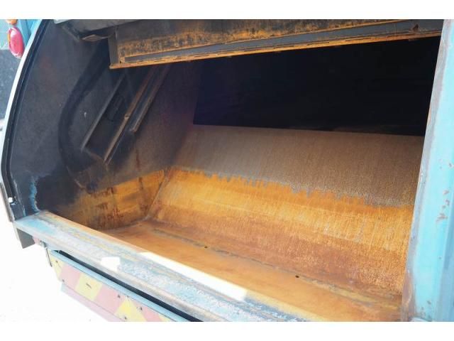 ISUZU FORWARD 2013 Image 31