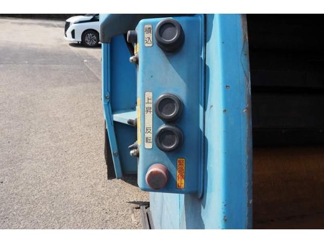 ISUZU FORWARD 2013 Image 31