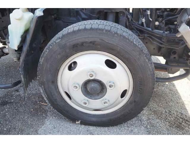 ISUZU ELF 2004 Image 31