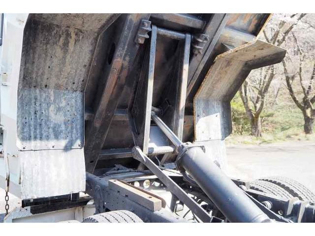 ISUZU ELF 2004 Image 31