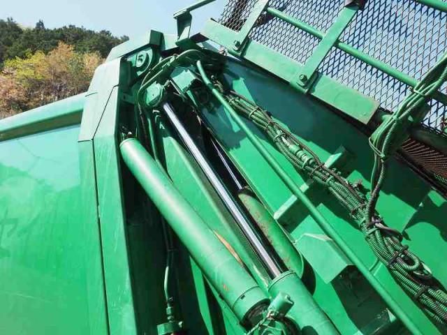 MITSUBISHI CANTER 2012 Image 31