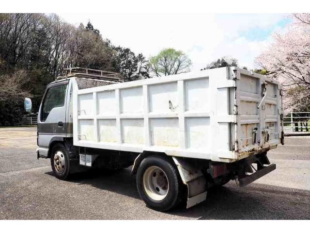 ISUZU ELF 2005 Image 31