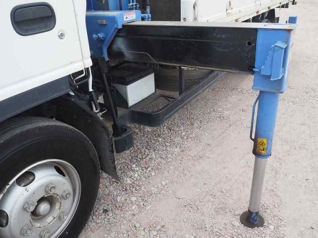 ISUZU ELF 2004 Image 31