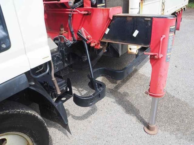 ISUZU ELF 2011 Image 31