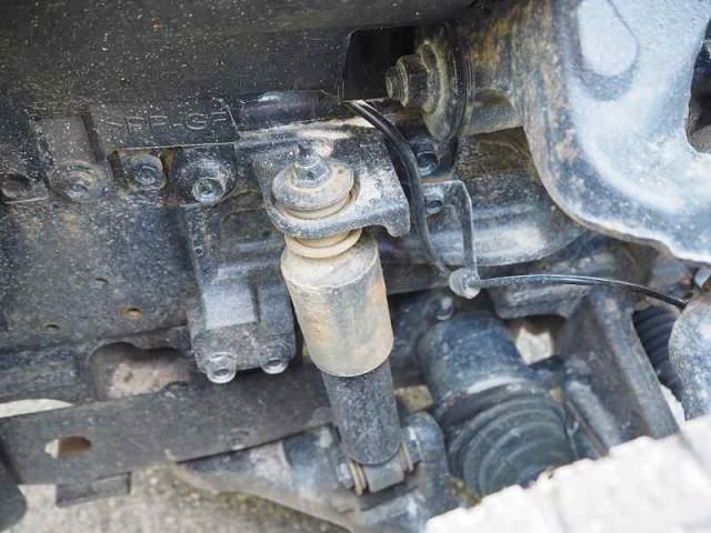 ISUZU ELF 2011 Image 31