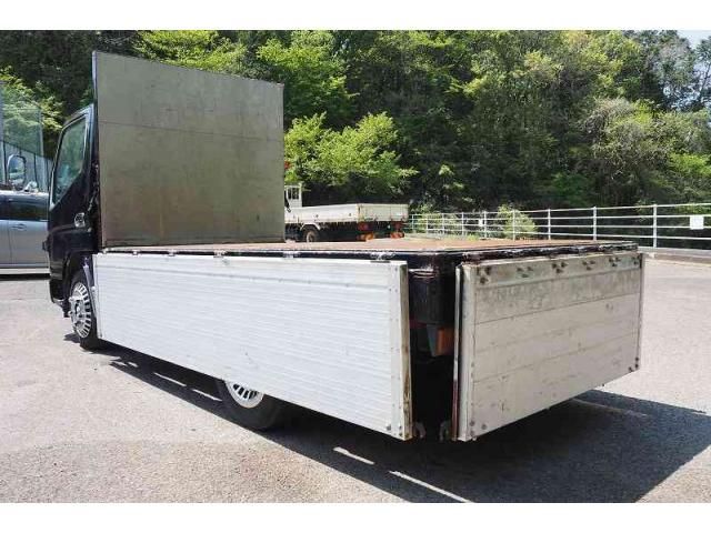 MITSUBISHI CANTER 2004 Image 31