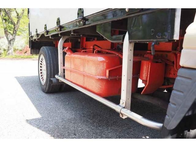 MITSUBISHI CANTER 2004 Image 31