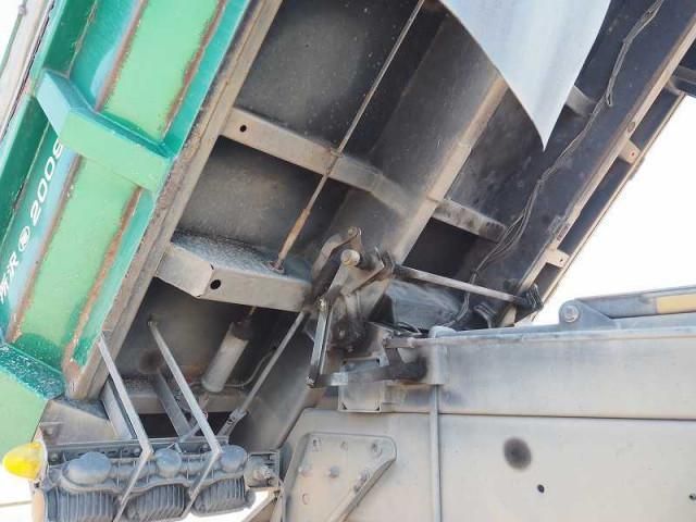 NISSAN DIESEL QUON 2010 Image 31