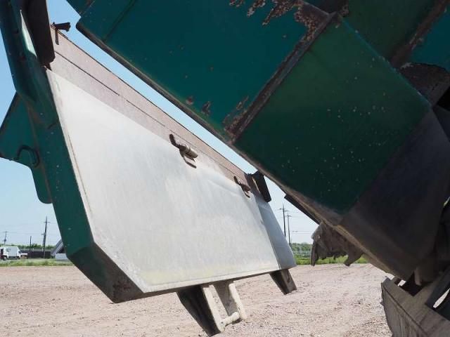 NISSAN DIESEL QUON 2010 Image 31