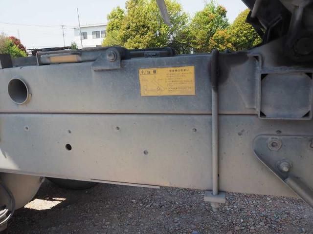 NISSAN DIESEL QUON 2010 Image 31