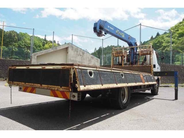 MITSUBISHI FUSOU FIGHTER 2013 Image 31