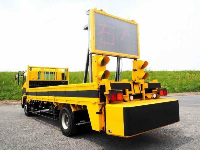 ISUZU ELF 2013 Image 31