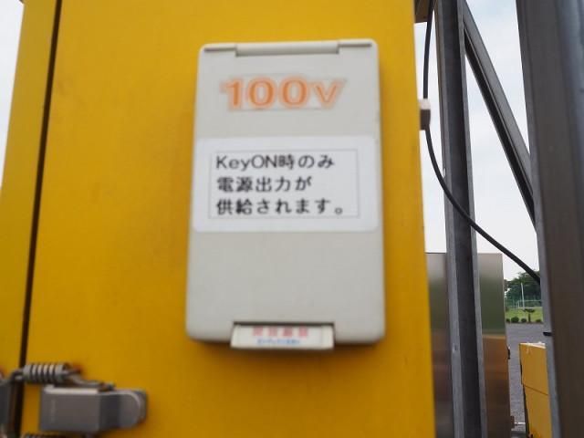 ISUZU ELF 2013 Image 31