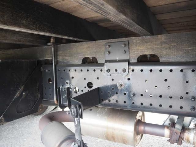 ISUZU ELF 2013 Image 31