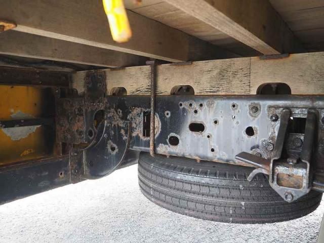 ISUZU ELF 2013 Image 31