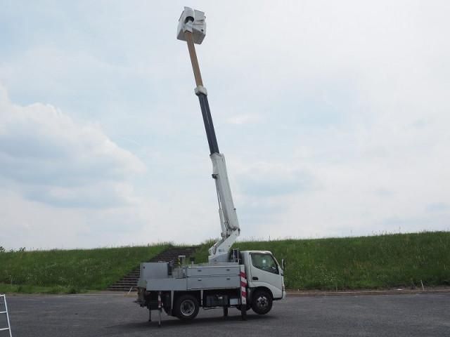 HINO DUTRO 2007 Image 31