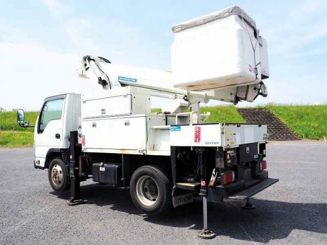 ISUZU ELF 2015 Image 31