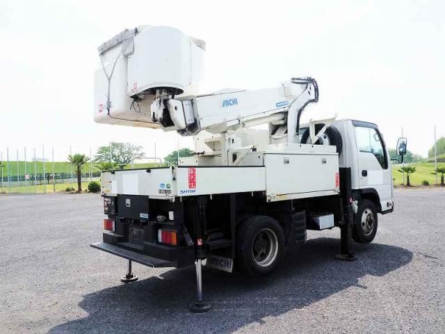 ISUZU ELF 2015 Image 31