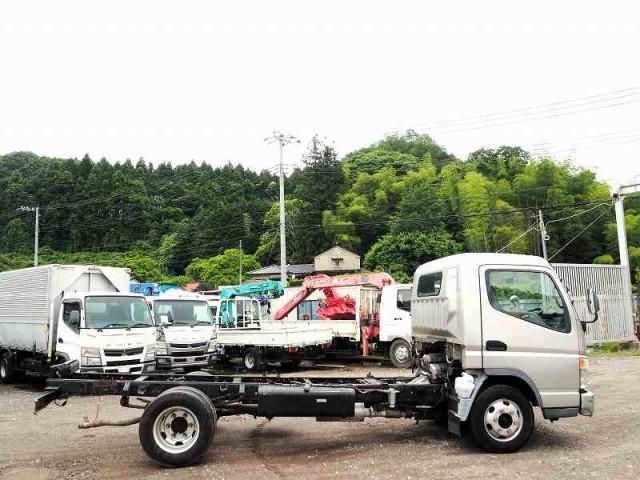 MITSUBISHI CANTER 2003 Image 31