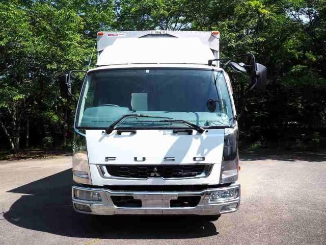 MITSUBISHI FUSOU FIGHTER 2013 Image 31