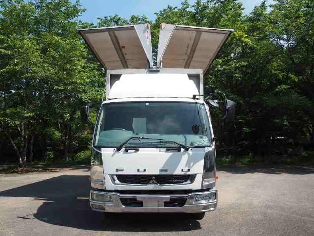 MITSUBISHI FUSOU FIGHTER 2013 Image 31