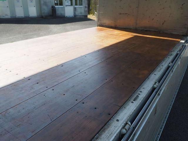 MITSUBISHI FUSOU FIGHTER 2013 Image 31