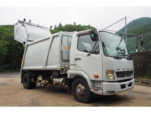 MITSUBISHI FUSOU FIGHTER 2012 Image 31